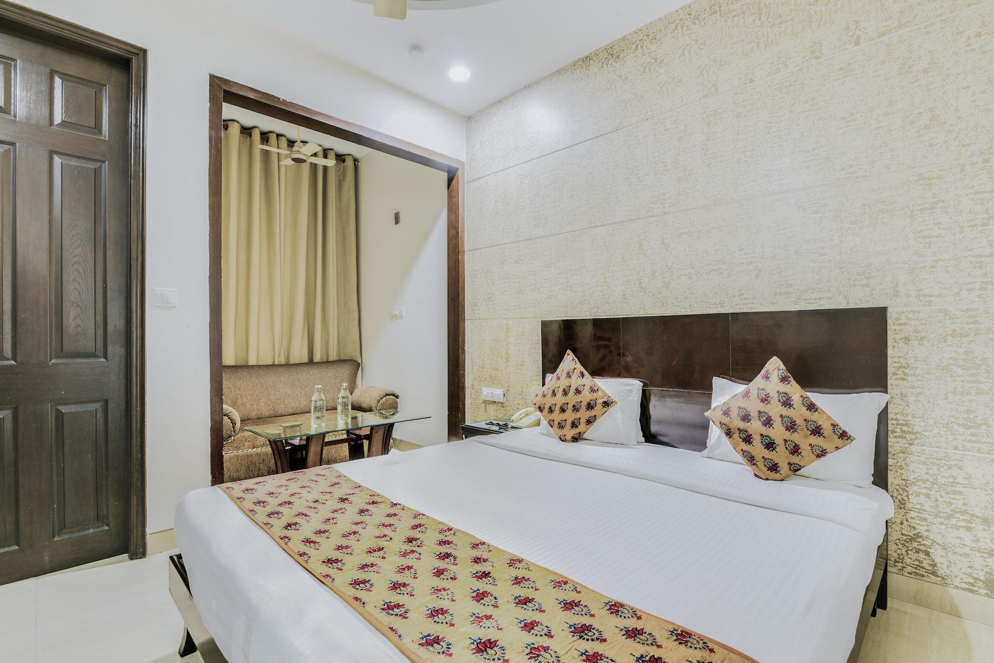 Cosy Grand, Chanakyapuri By The Cosy Hotels Нью-Делі Екстер'єр фото